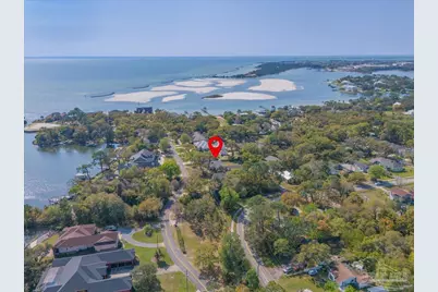 15 Lakeside Dr, Pensacola, FL 32507 - Photo 56