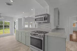 15 Lakeside Dr, Pensacola, FL 32507 - Photo 16