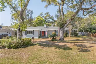 15 Lakeside Dr, Pensacola, FL 32507 - Photo 1