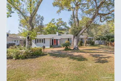 15 Lakeside Dr, Pensacola, FL 32507 - Photo 2