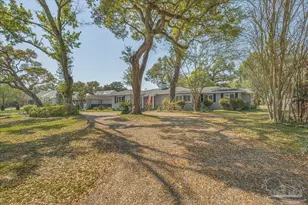 15 Lakeside Dr, Pensacola, FL 32507 - Photo 2