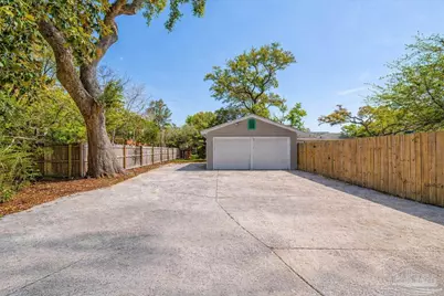 15 Lakeside Dr, Pensacola, FL 32507 - Photo 50