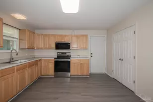 5903 Louisville Ave, Pensacola, FL 32526 - Photo 6