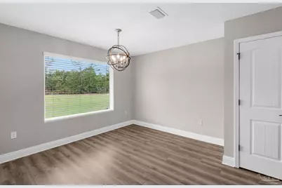 7965 Twin Lake Dr, Milton, FL 32583 - Photo 14