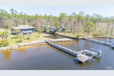 5875 Hurst Hammock Rd, Pensacola, FL 32526 - Photo 1