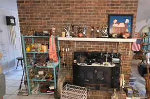 8246 Chellie Rd, Pensacola, FL 32526 - Photo 10