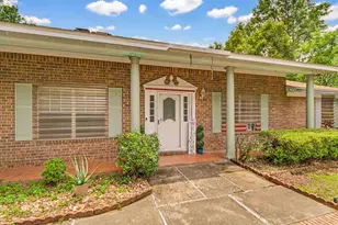 8246 Chellie Rd, Pensacola, FL 32526 - Photo 10