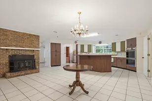 8246 Chellie Rd, Pensacola, FL 32526 - Photo 2
