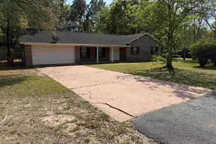 5905 Pamela Dr, Milton, FL 32570 - Photo 1