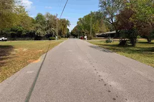 5905 Pamela Dr, Milton, FL 32570 - Photo 26