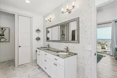 7515 Gulf Blvd, Navarre Beach, FL 32566 - Photo 22