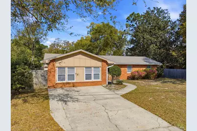 5641 Hibiscus Rd, Pensacola, FL 32504 - Photo 2