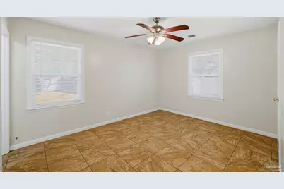5641 Hibiscus Rd, Pensacola, FL 32504 - Photo 14