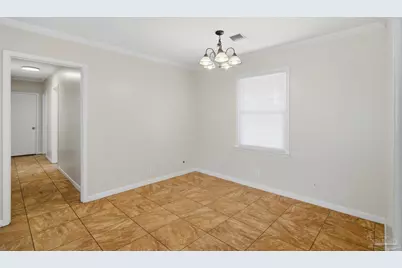 5641 Hibiscus Rd, Pensacola, FL 32504 - Photo 10