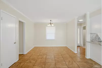 5641 Hibiscus Rd, Pensacola, FL 32504 - Photo 8