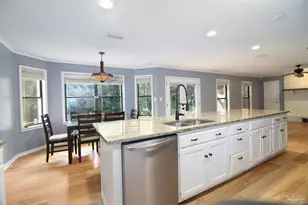 9012 Woodrun Rd, Pensacola, FL 32514 - Photo 6