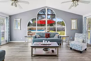 7865 Chesterfield Rd, Pensacola, FL 32506 - Photo 16