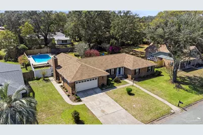 7865 Chesterfield Rd, Pensacola, FL 32506 - Photo 48