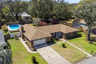 7865 Chesterfield Rd, Pensacola, FL 32506 - Photo 48