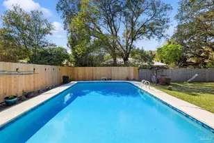 7865 Chesterfield Rd, Pensacola, FL 32506 - Photo 4