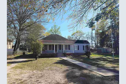 706 E Horner St, Atmore, AL 36502 - Photo 1