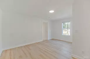 3041 Godwin Ln, Pensacola, FL 32526 - Photo 24