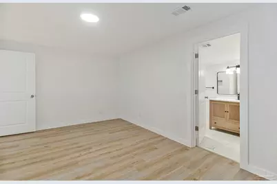 3041 Godwin Ln, Pensacola, FL 32526 - Photo 26