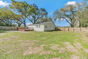 3041 Godwin Ln, Pensacola, FL 32526 - Photo 36