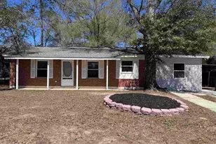 6426 Walnut St, Milton, FL 32570 - Photo 1