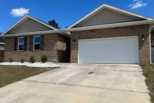 4650 Red Oak Dr, Milton, FL 32583 - Photo 2