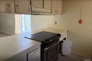 6930 Woodley Dr, Pensacola, FL 32503 - Photo 14