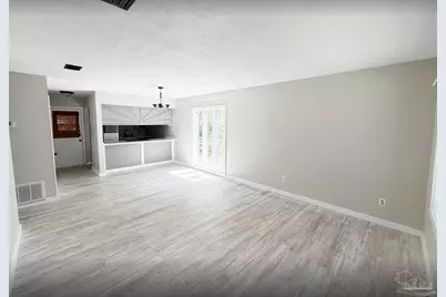 6930 Woodley Dr #A & B, Pensacola, FL 32503 - Photo 2