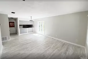 6930 Woodley Dr, Pensacola, FL 32503 - Photo 2