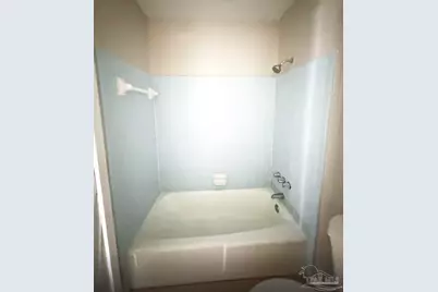 6930 Woodley Dr #A & B, Pensacola, FL 32503 - Photo 10