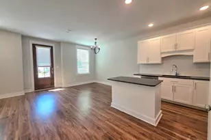 248 N Devillars St, Pensacola, FL 32502 - Photo 4