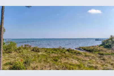 5503 Soundside Dr, Gulf Breeze, FL 32563 - Photo 24