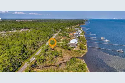 5503 Soundside Dr, Gulf Breeze, FL 32563 - Photo 8