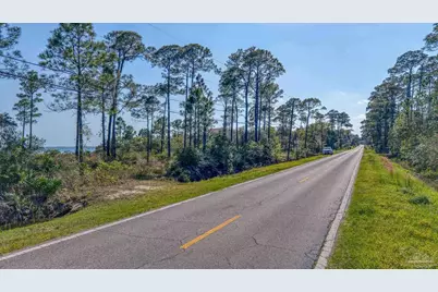 5503 Soundside Dr, Gulf Breeze, FL 32563 - Photo 26