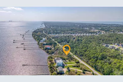 5503 Soundside Dr, Gulf Breeze, FL 32563 - Photo 12