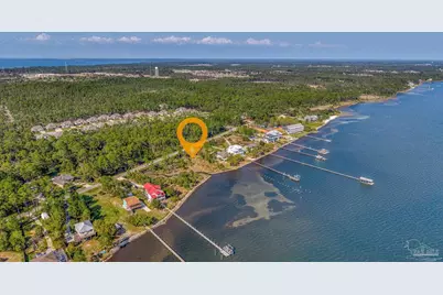 5503 Soundside Dr, Gulf Breeze, FL 32563 - Photo 16