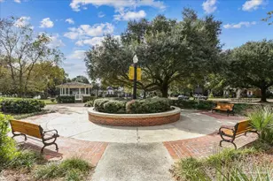 1011 N Reus St, Pensacola, FL 32501 - Photo 22