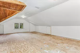 1011 N Reus St, Pensacola, FL 32501 - Photo 18