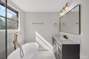 2015 Americus Ave, Pensacola, FL 32507 - Photo 12