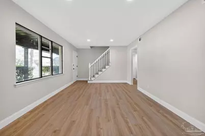 2015 Americus Ave, Pensacola, FL 32507 - Photo 4