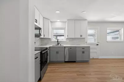 2015 Americus Ave, Pensacola, FL 32507 - Photo 6