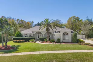 1071 Kelton Blvd, Gulf Breeze, FL 32563 - Photo 1