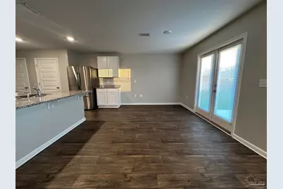 7540 Oak Lake Blvd, Pensacola, FL 32526 - Photo 4