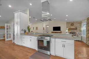 2625 Semoran Dr, Pensacola, FL 32503 - Photo 16