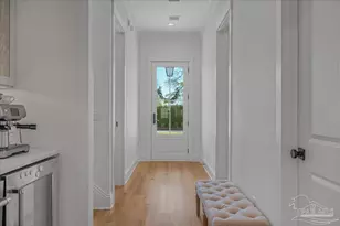 1600 E Heinberg St, Pensacola, FL 32501 - Photo 4