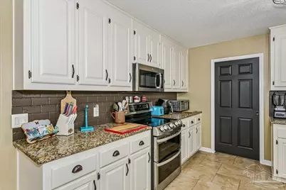 6579 Bellingham St, Navarre, FL 32566 - Photo 12